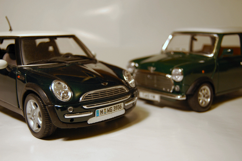 Illustration for article titled LaLD Car Week: Thursday on the Thames - Mini Coopers
